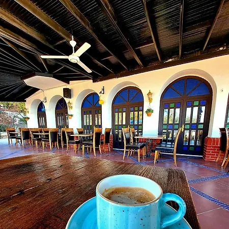 Altinsaray Otel