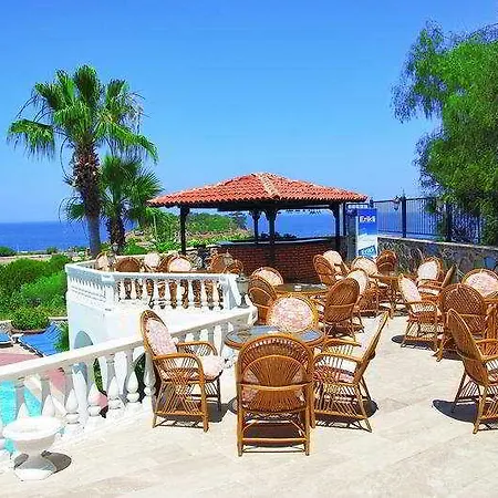 Hotel Altinsaray 3*